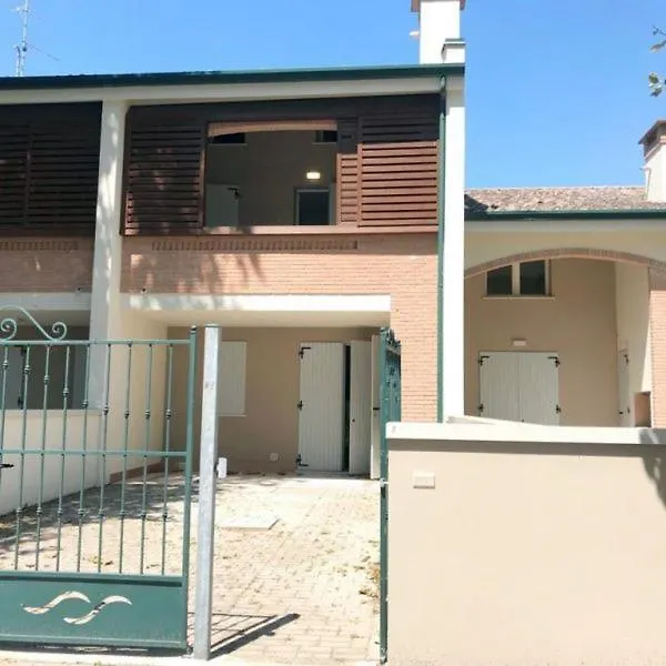 Residence Mediterraneo 2 Lido Delle Nazioni Vakantiehuis